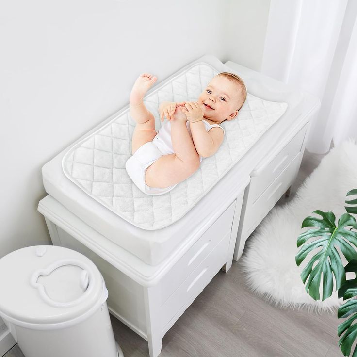 Your Ultimate Guide to Clean & Convenient Diapering