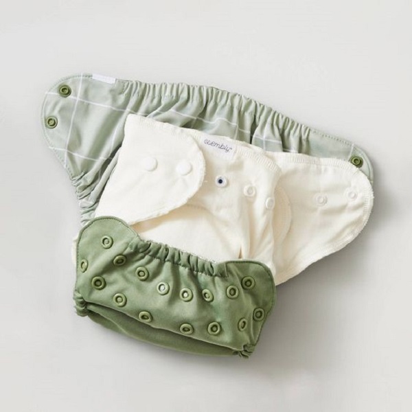 Learn how to use cloth diapers