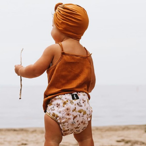 Explore the benefits of wearing diapers